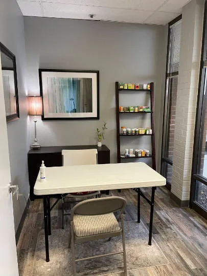 Saunte treatment table